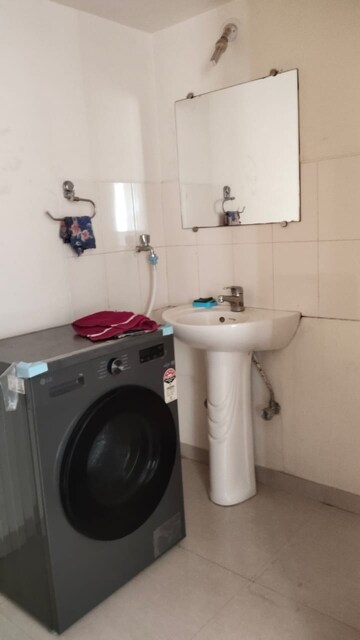 Team Area in 2 BHK Apartment at Park Street, Wakad – for Rent