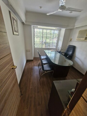 Team Area in  Office Space at Mangal Bhavana, Khar West – for Rent