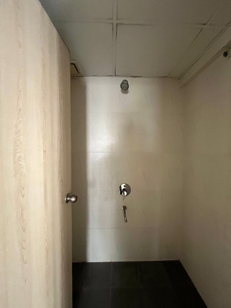 Bathroom, lodha-casa-rio 1 Bedroom 648 Sq.Ft. Apartment In Dombivli East Thane 8903128