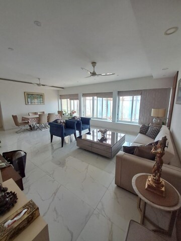 Master Bedroom in 1 BHK Apartment at Modi Tower Apartment, Girgaon – for Rent