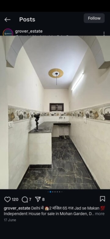 Kitchen in 3.5 BHK Builder Floor at Sector 30 – for Sale