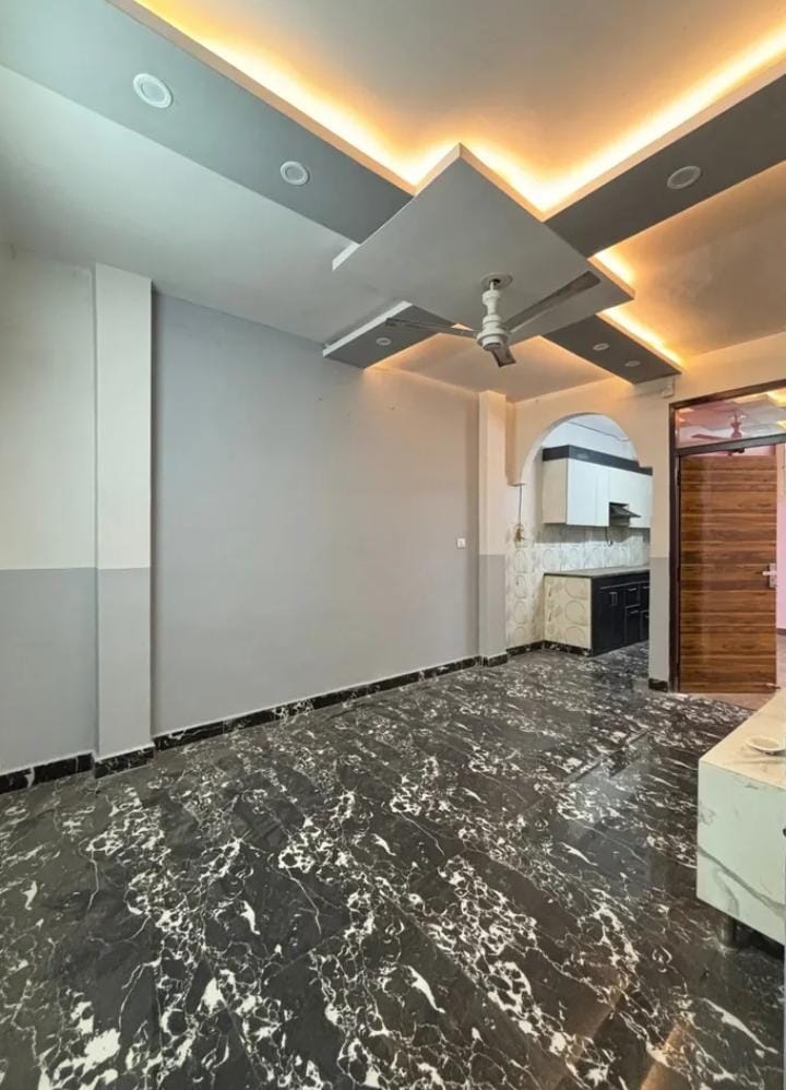 3.5 BHK + Pooja Room Builder Floor For Sale in Builder Floor