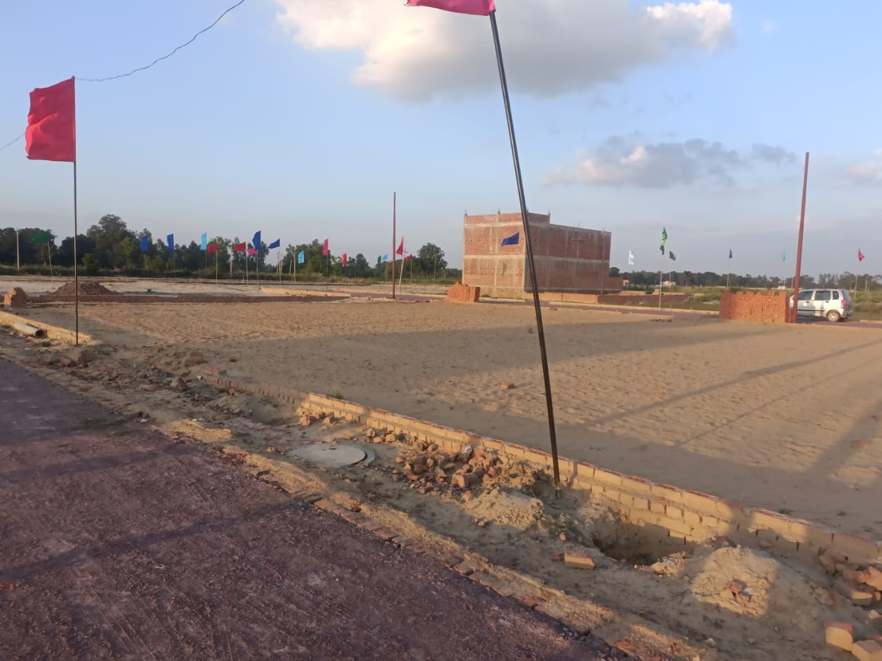 Plot For Sale in Paradise Town