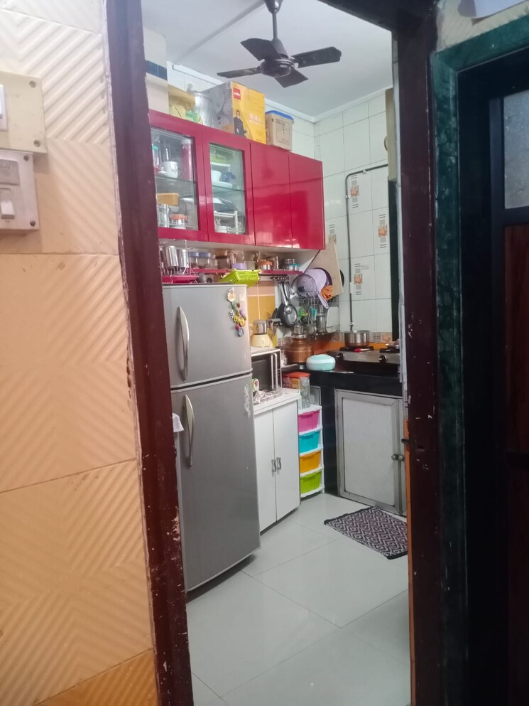 Kitchen, pareira-nagar-chs 1 Bedroom 410 Sq.Ft. Apartment In Ganeshwadi Thane 8903251