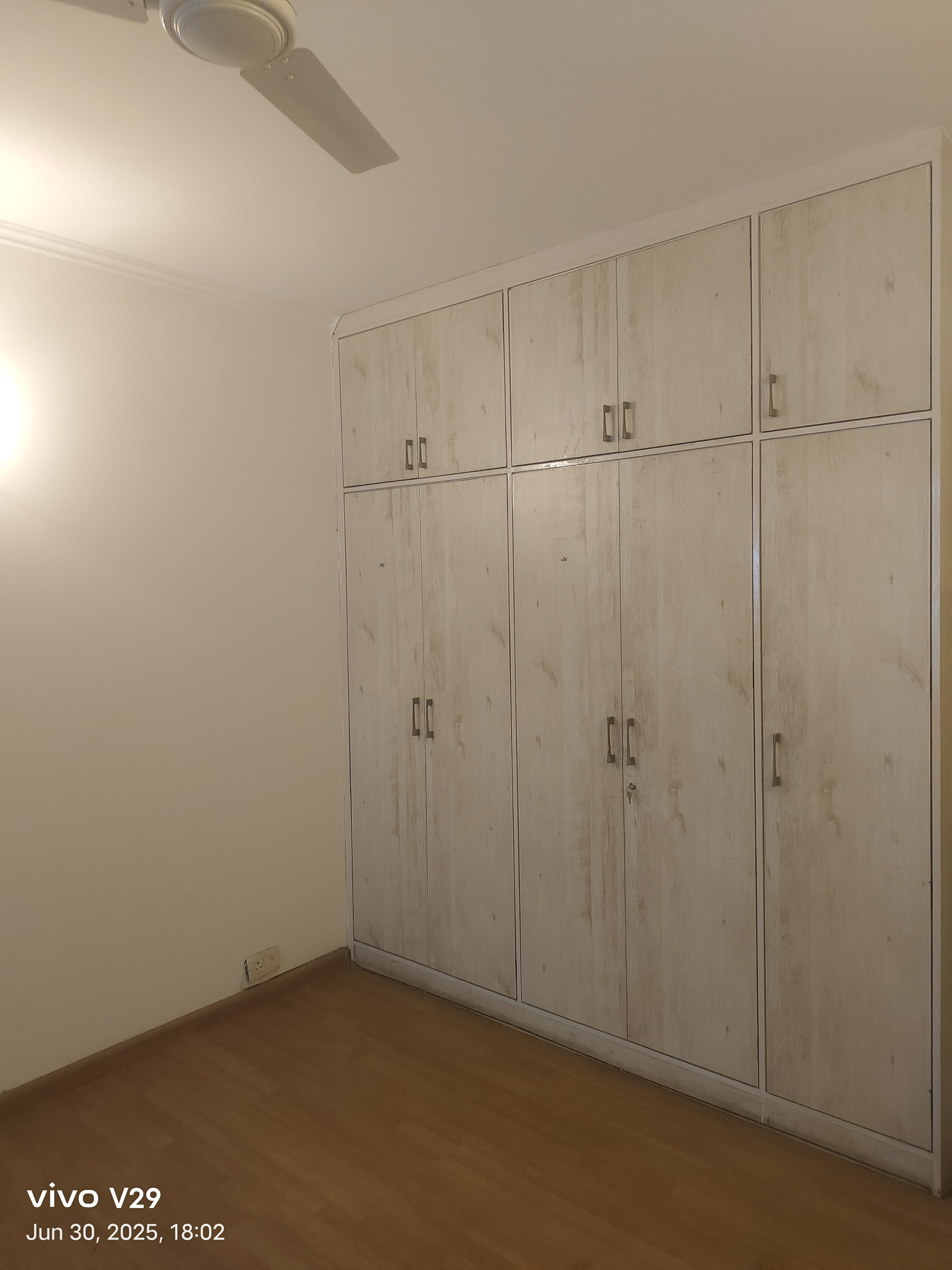 4 BHK + Servant Room Apartment For Rent in Vipul Belmonte