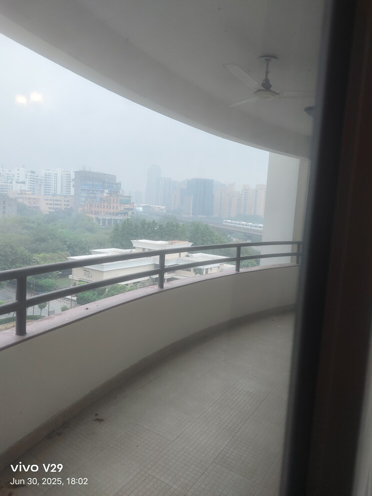 Balcony, vipul-belmonte 4 Bedroom 3110 Sq.Ft. Apartment In Sector 53 Gurgaon 8903295