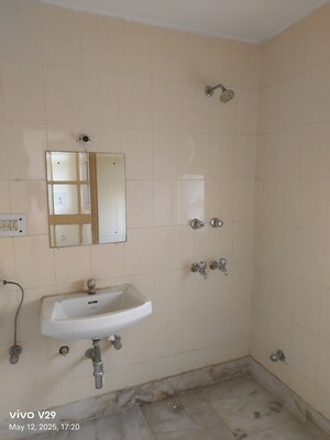 Bathroom in 3 BHK Apartment at Technocrat CGH Society, Sector 56 – for Sale