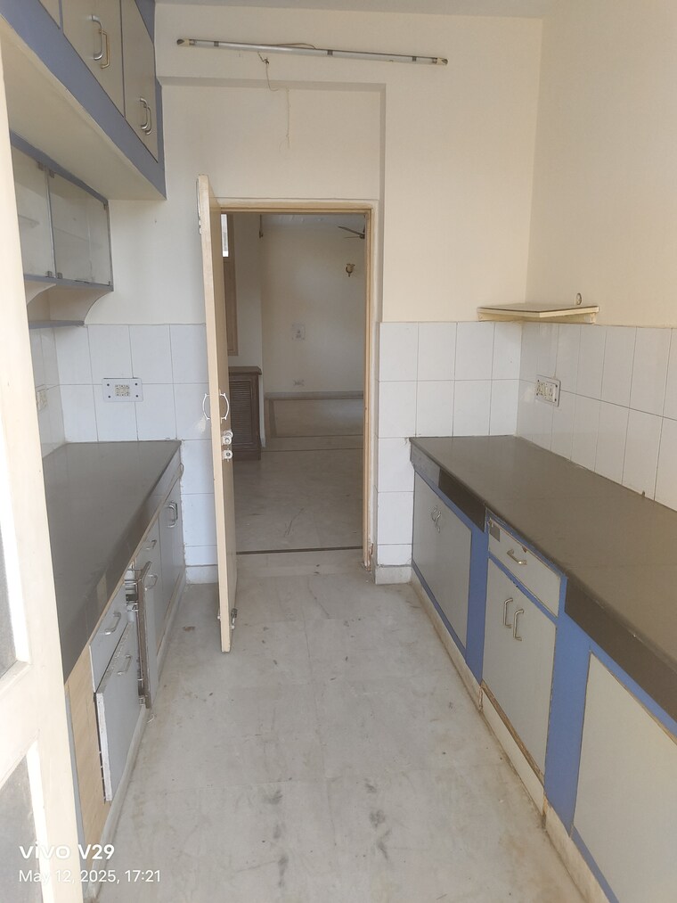 Kitchen, technocrat-cgh-society 3 Bedroom 2150 Sq.Ft. Apartment In Sector 56 Gurgaon 8903311