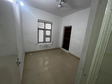 Room in 2 BHK Apartment at Bicholi Mardana – for Sale