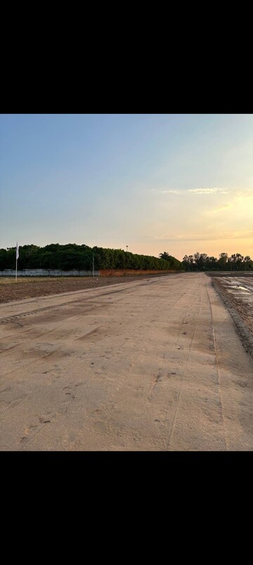  Plot For Sale in Sector 7