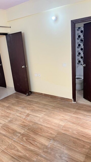 Room in 3.5 BHK Apartment at Sanchar Residency, Raj Nagar Extension – for Sale