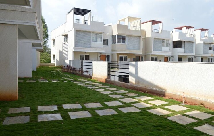 Exterior View, nakshatra-villas 4 Bedroom 3600 Sq.Ft. Villa In Marathahalli Bangalore 8903461