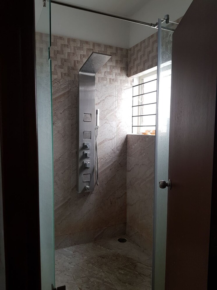Bathroom, nakshatra-villas 4 Bedroom 3600 Sq.Ft. Villa In Marathahalli Bangalore 8903461