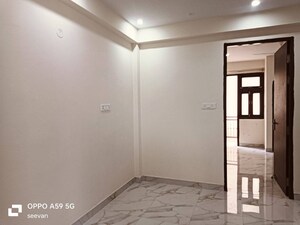 Room in 2 BHK Builder Floor at Tughlakabad Extension – for Sale