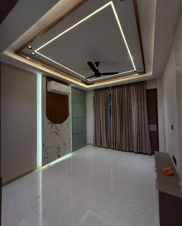 3.5 BHK + Pooja Room Builder Floor For Sale in Buillder Floor