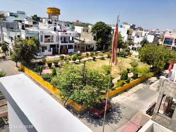 Balcony in 2 BHK Independent House at Gomti Nagar – for Rent