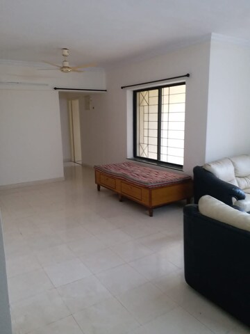 Room in 2 BHK Apartment at Sakore Nagar CHS, Viman Nagar – for Rent