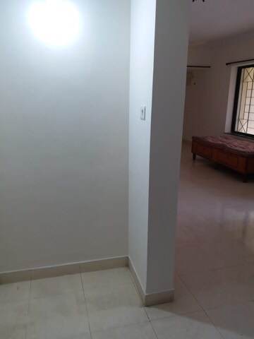 Room in 2 BHK Apartment at Sakore Nagar CHS, Viman Nagar – for Rent