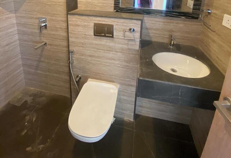 Bathroom, lodha-vista 2 Bedroom 743 Sq.Ft. Apartment In Lower Parel Mumbai 8903523