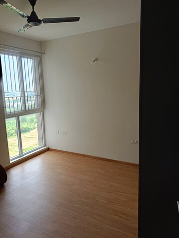 Room in 2 BHK Apartment at Brigade Cornerstone Utopia, Varthur – for Rent