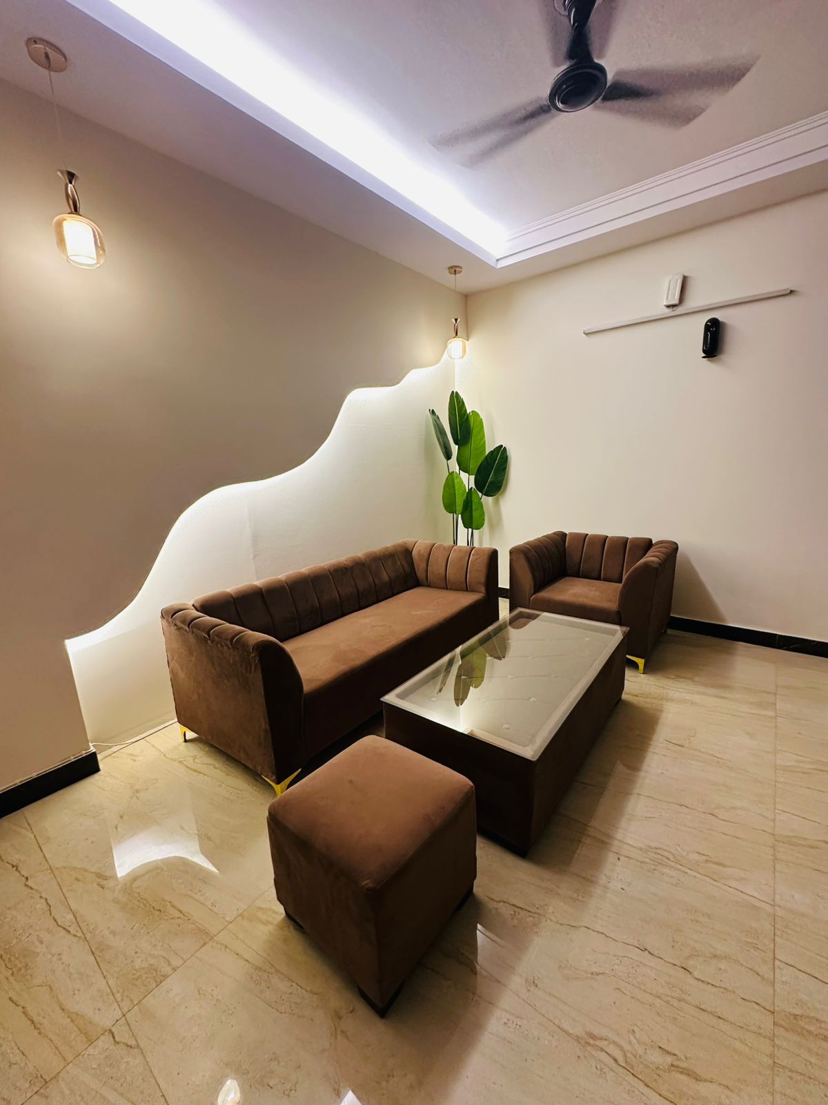 1.5 BHK + Study Room Builder Floor For Rent in Sector 45