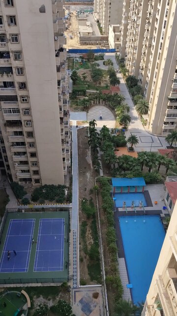 2.5 BHK Apartment For Sale in Amrapali Silicon City, Sector 76