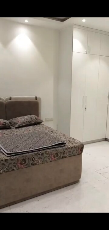 Bedroom in 2.5 BHK Builder Floor at Emaar The Palm Drive-The Sky Terraces, Sector 66 – for Rent