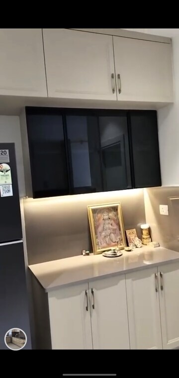 Furnished Amenities in 2.5 BHK Builder Floor at Emaar The Palm Drive-The Sky Terraces, Sector 66 – for Rent