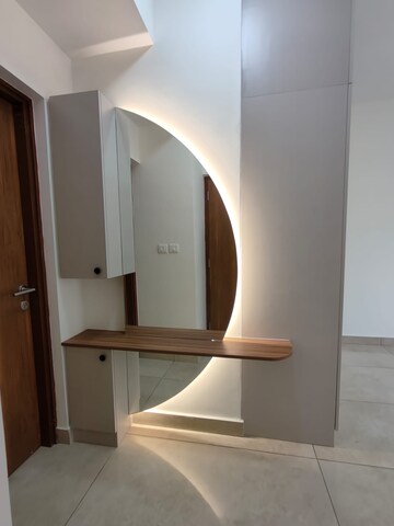Furnished Amenities in 3.5 BHK Apartment at Prestige Waterford, Whitefield – for Rent