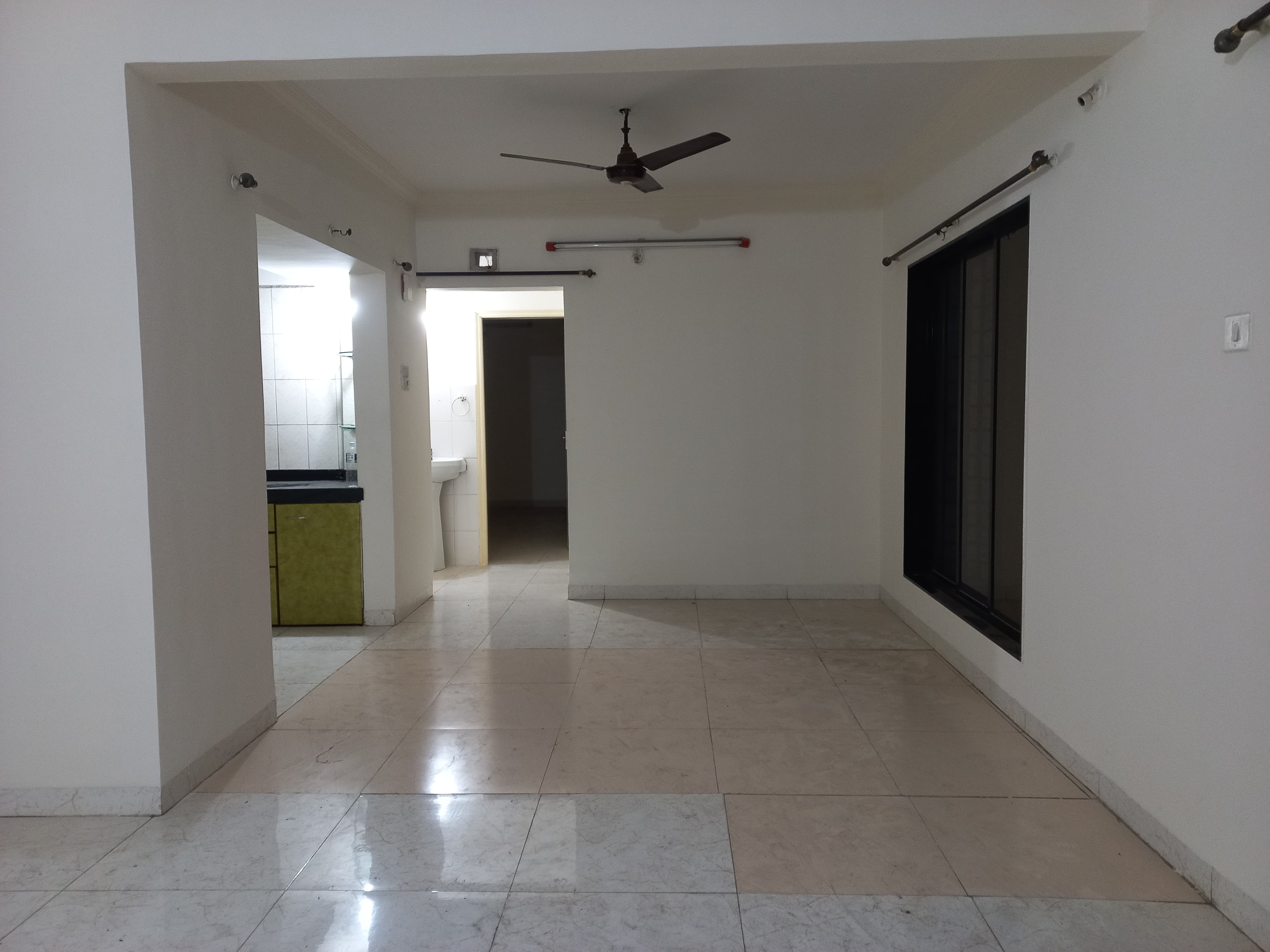 2 BHK + Extra Room 850 Sq.Ft. Apartment in Florentine Villas