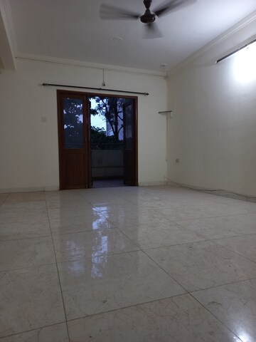 Room in 2 BHK Apartment at Florentine Villas, Sopan Baug – for Rent