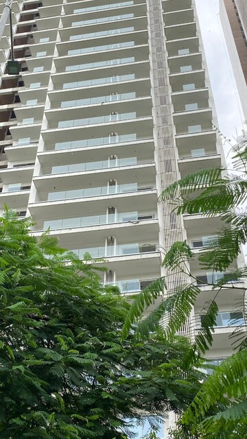 5 BHK Penthouse – Exterior View View at Kalpataru Vista, Sector 128 - for Sale