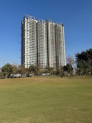 5 BHK Penthouse For Sale in Kalpataru Vista, Sector 128