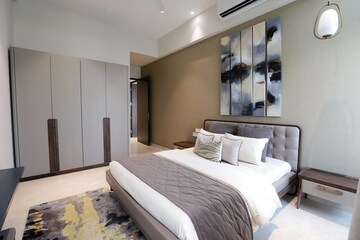 Bedroom in 2 BHK Apartment at Indiabulls Blu, Worli – for Rent