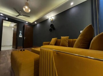 Furnished Amenities in 2 BHK Builder Floor at Saket – for Rent