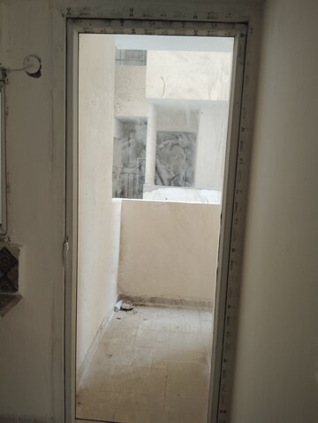 Bathroom in 2 BHK Apartment at Signature Global Proxima Phase 2, Sector 89 – for Rent