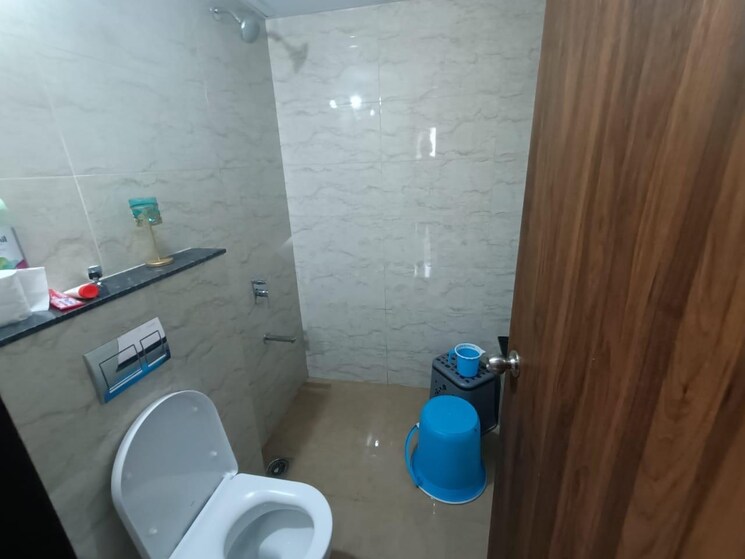 Bathroom, shapoorji-pallonji-sensorium 3 Bedroom 792 Sq.Ft. Apartment In Hinjewadi Pune 8903716