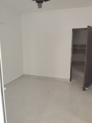 Room in 2 BHK Apartment at Signature Global Proxima Phase 2, Sector 89 – for Sale