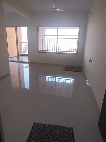 Room in 2 BHK Apartment at Godrej Elements, Hinjewadi – for Rent