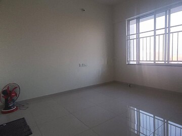 Room in 2 BHK Apartment at Godrej Elements, Hinjewadi – for Rent
