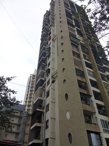 2 BHK Apartment For Rent in Romell Empress, Borivali West