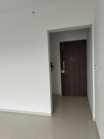 Room in 3 BHK Apartment at Shapoorji Pallonji Sensorium, Hinjewadi – for Rent