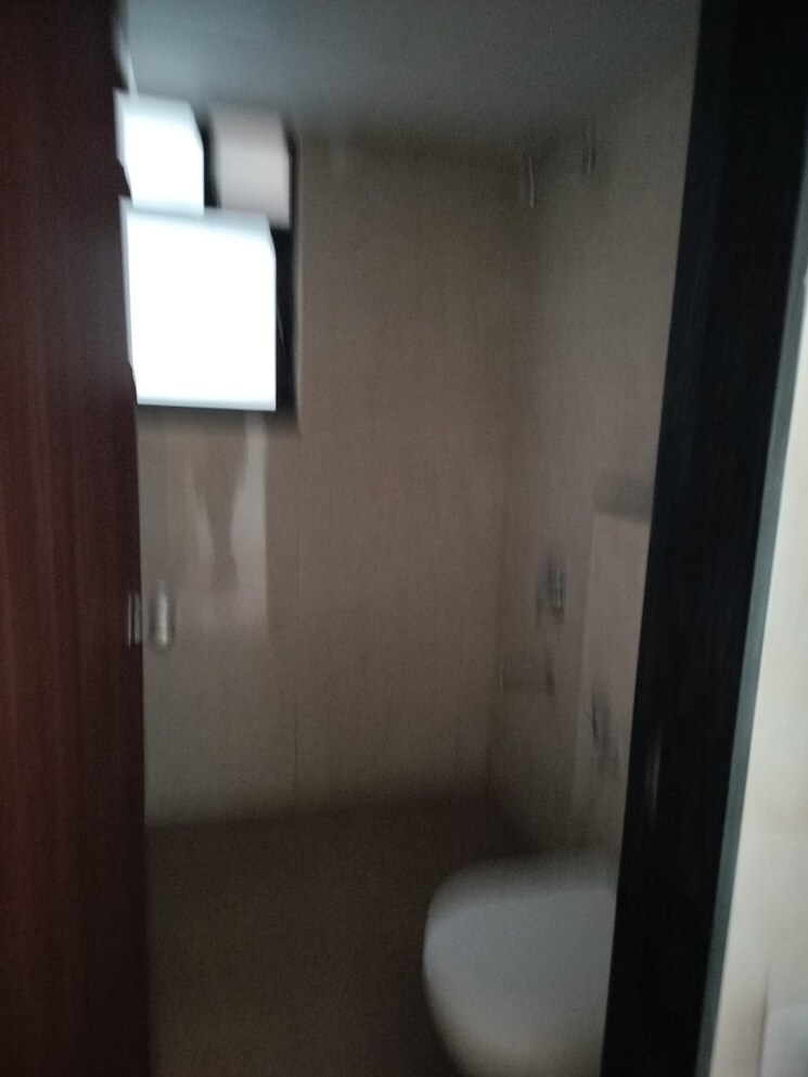 Bathroom, shapoorji-pallonji-sensorium 3 Bedroom 979 Sq.Ft. Apartment In Hinjewadi Pune 8903766