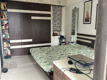 Bedroom in 2 BHK Apartment at Katraj – for Sale