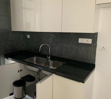 Team Area in 2 BHK Apartment at Lodha The Park, Worli – for Rent