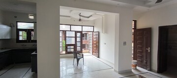 2 BHK Builder Floor For Rent in Aerocity