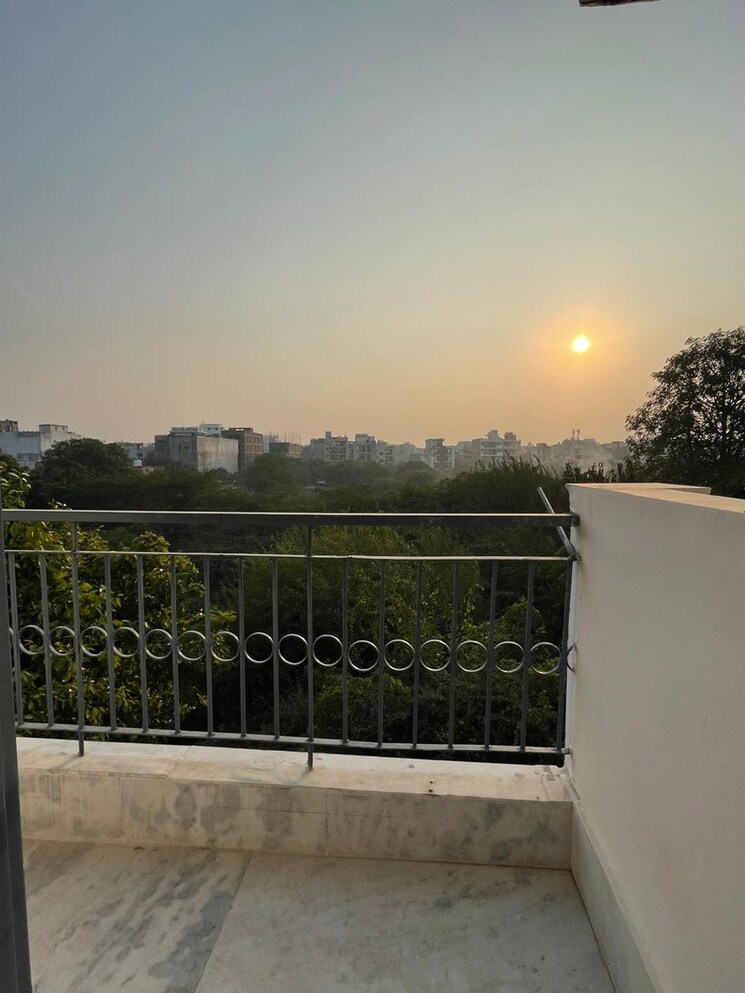 Balcony, saket 1 Bedroom 502 Sq.Ft. Builder Floor In Saket Delhi 8903790