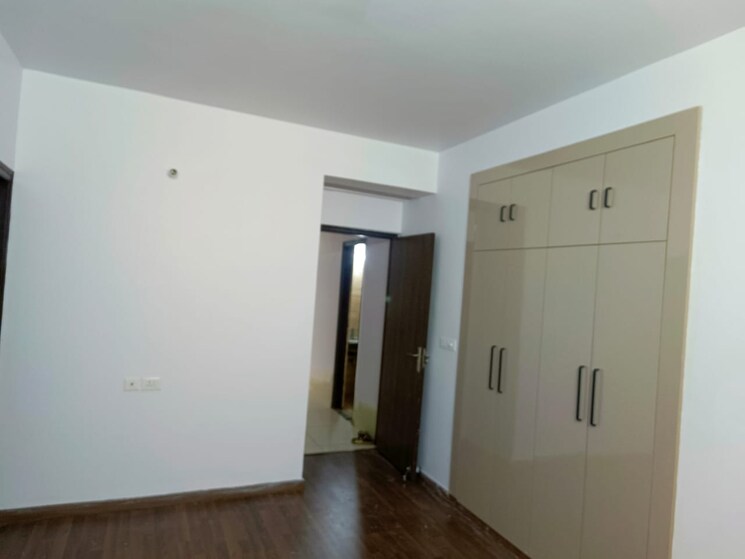 Room, bptp-park-grandeura 3 Bedroom 1607 Sq.Ft. Apartment In Sector 82 Faridabad 8903807