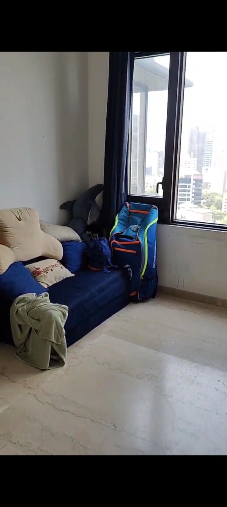  Parking, lodha-the-park 2 Bedroom 890 Sq.Ft. Apartment In Worli Mumbai 8903842