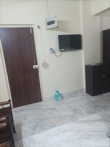 Room in 1 BHK Apartment at Goregaon Vivan, Goregaon West – for Rent